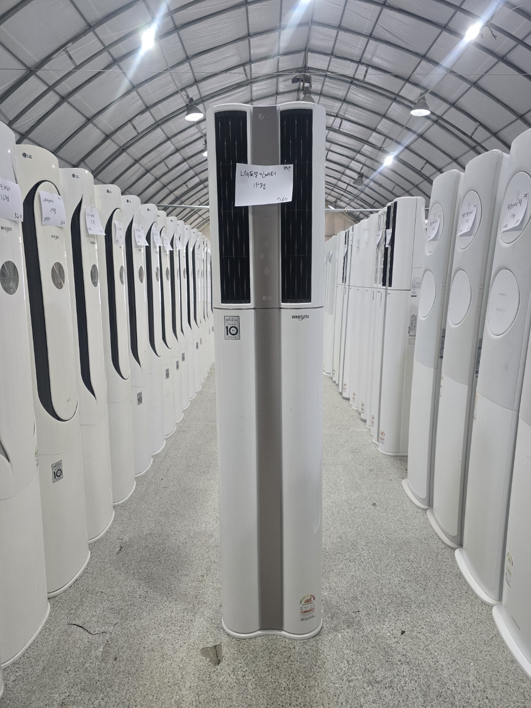 0128번 LG 듀얼 인버터 스탠드 에어컨 19평 19년